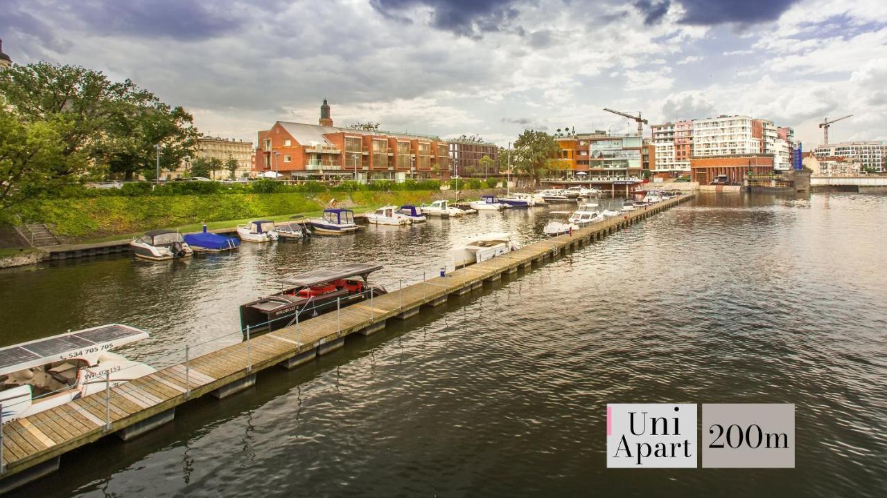 Uniapart Wrocław Extérieur photo